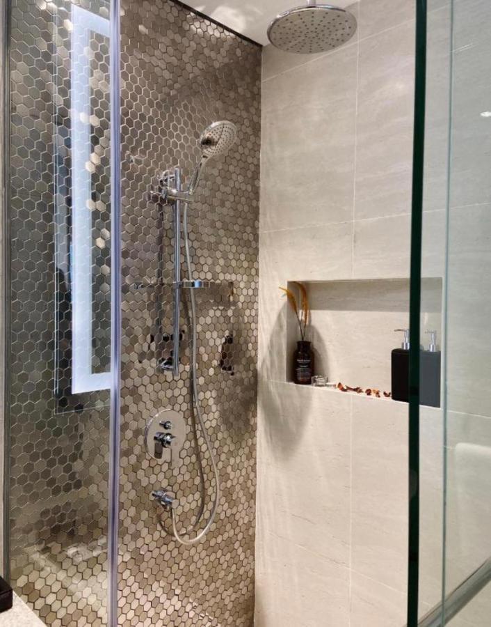 Star Residance At Klcc - Two Bedrooms With Twin Towers View 吉隆坡 外观 照片